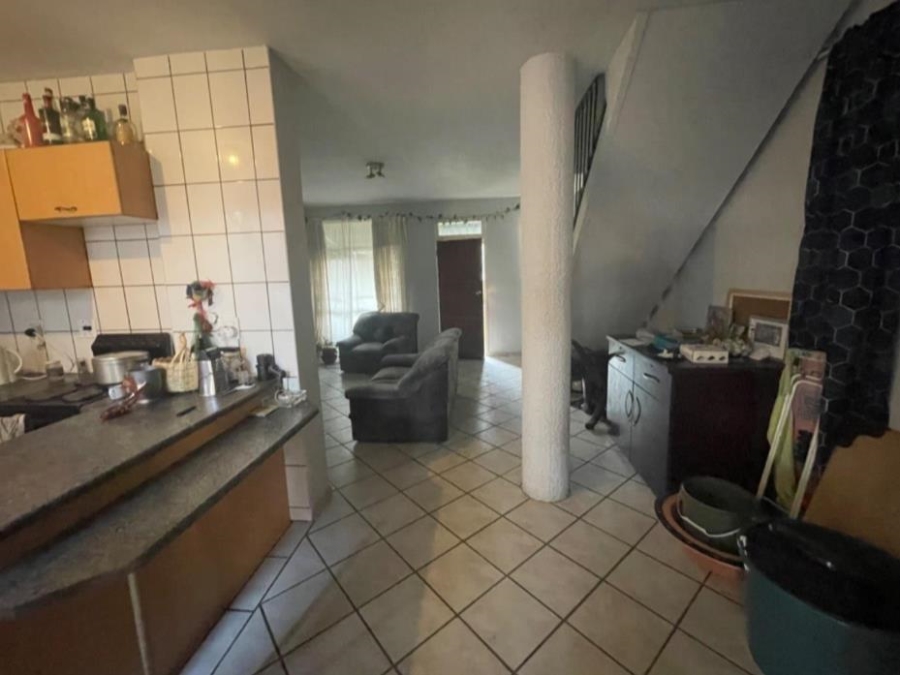 2 Bedroom Property for Sale in Edleen Gauteng