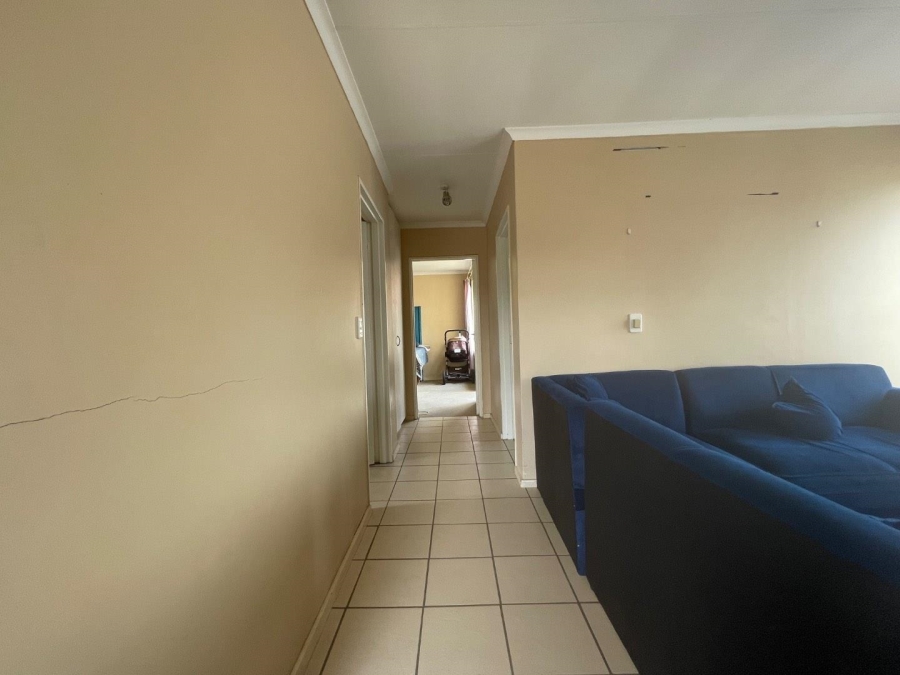 2 Bedroom Property for Sale in Esther Park Gauteng