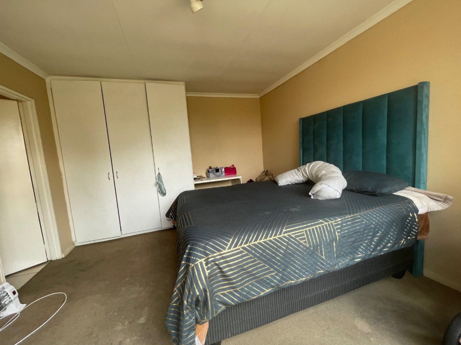 2 Bedroom Property for Sale in Esther Park Gauteng