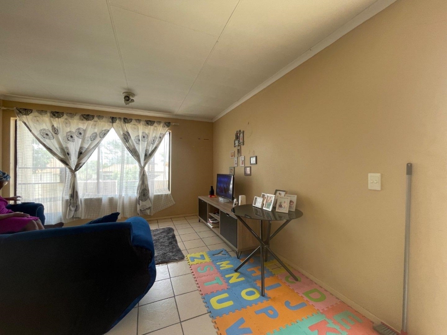 2 Bedroom Property for Sale in Esther Park Gauteng