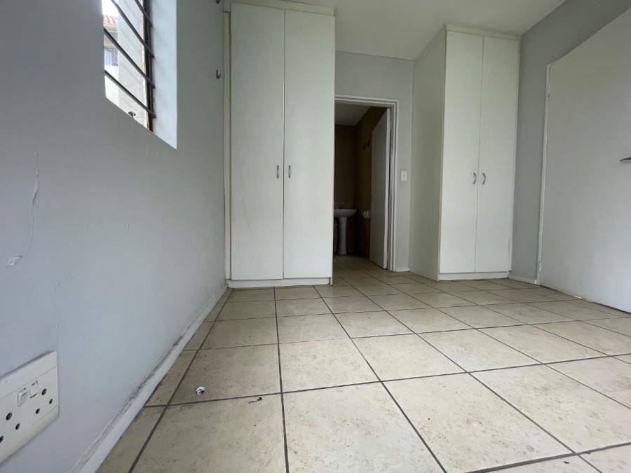 1 Bedroom Property for Sale in Esther Park Gauteng