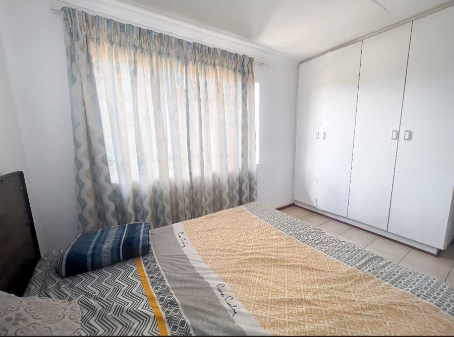 2 Bedroom Property for Sale in Edleen Gauteng