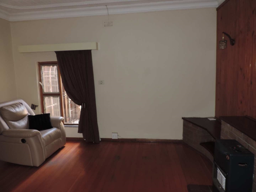 To Let 3 Bedroom Property for Rent in Delville Gauteng