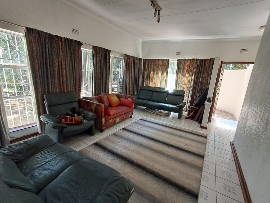 3 Bedroom Property for Sale in Brackenhurst Gauteng