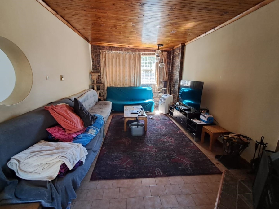 3 Bedroom Property for Sale in Brackenhurst Gauteng