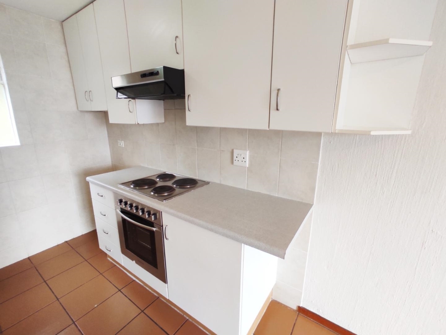 To Let 1 Bedroom Property for Rent in Sundowner Gauteng