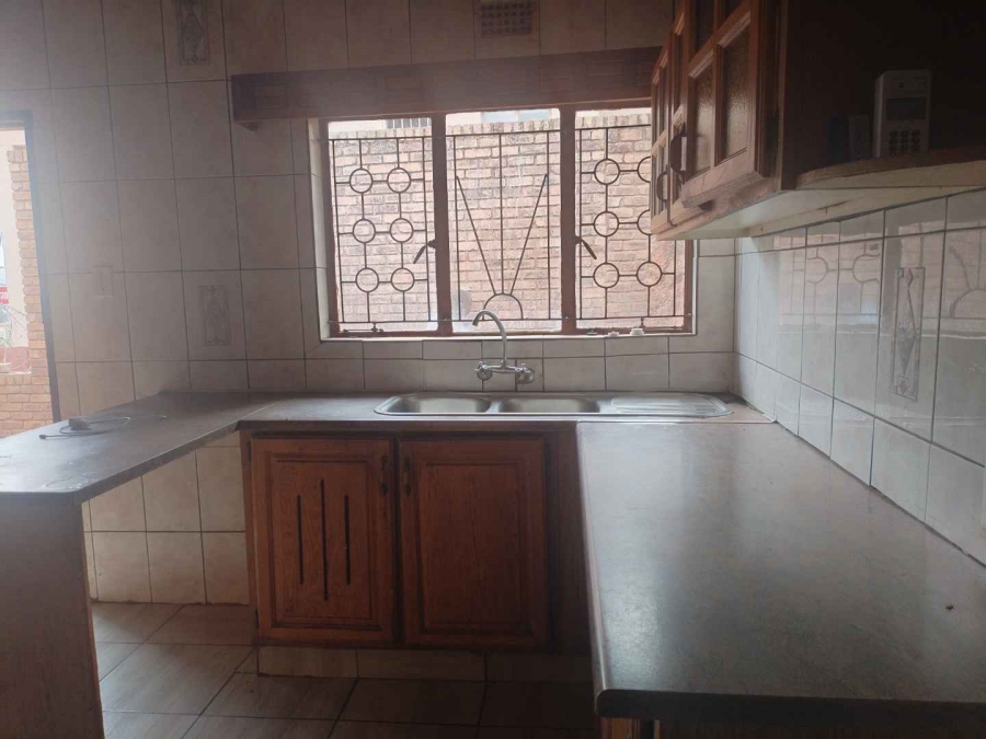 To Let 3 Bedroom Property for Rent in Mamelodi East Gauteng