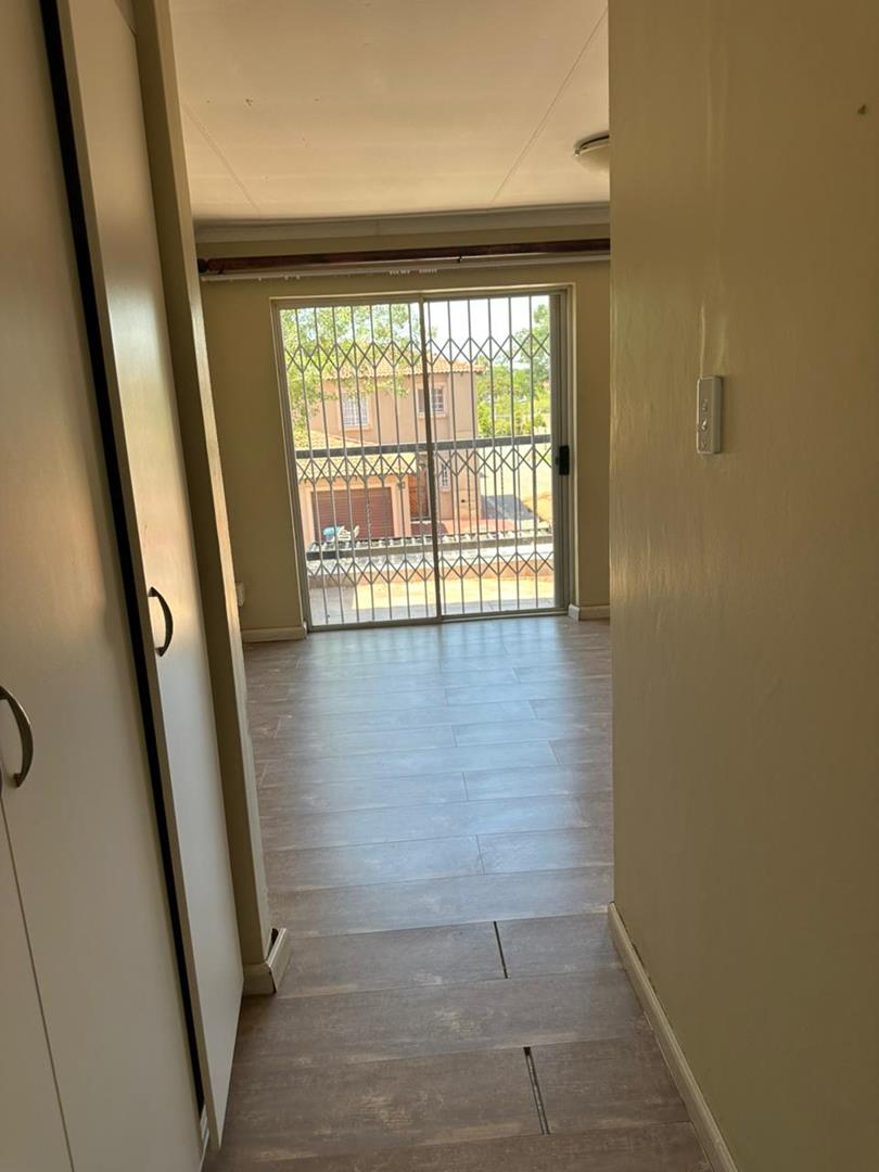 3 Bedroom Property for Sale in Annlin Gauteng