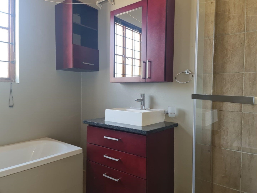 To Let 1 Bedroom Property for Rent in Killarney Gauteng