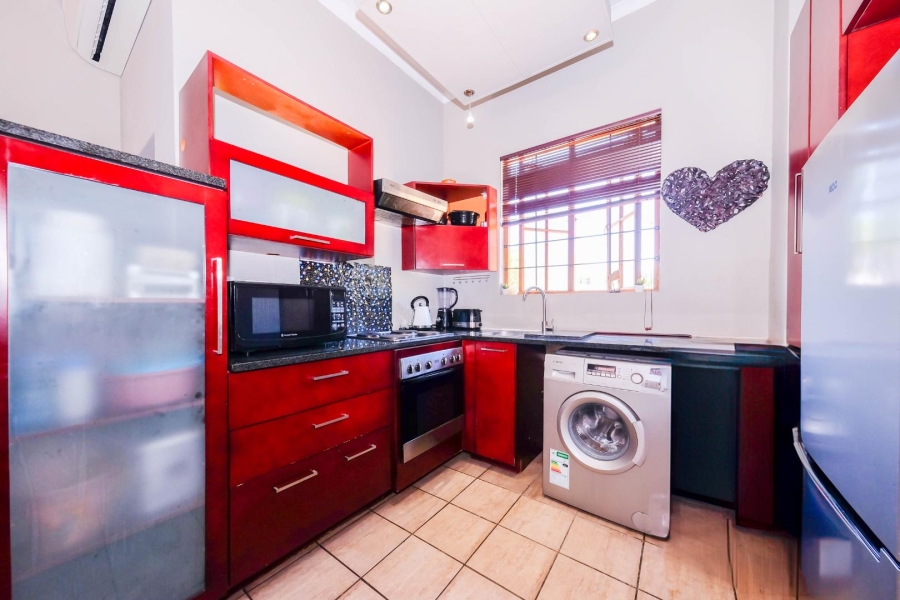 To Let 1 Bedroom Property for Rent in Killarney Gauteng