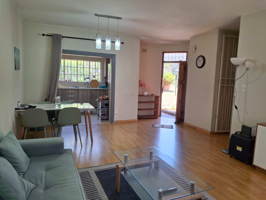 To Let 2 Bedroom Property for Rent in Sandown Gauteng