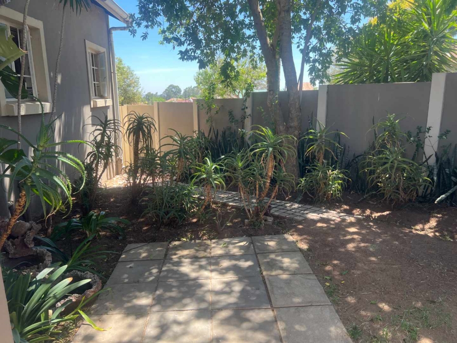 To Let 3 Bedroom Property for Rent in North Riding Gauteng