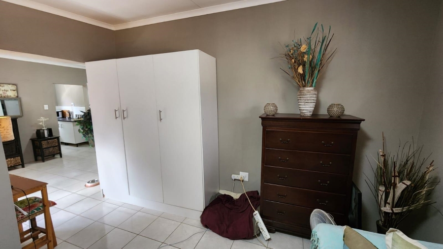 To Let 1 Bedroom Property for Rent in Mnandi Gauteng