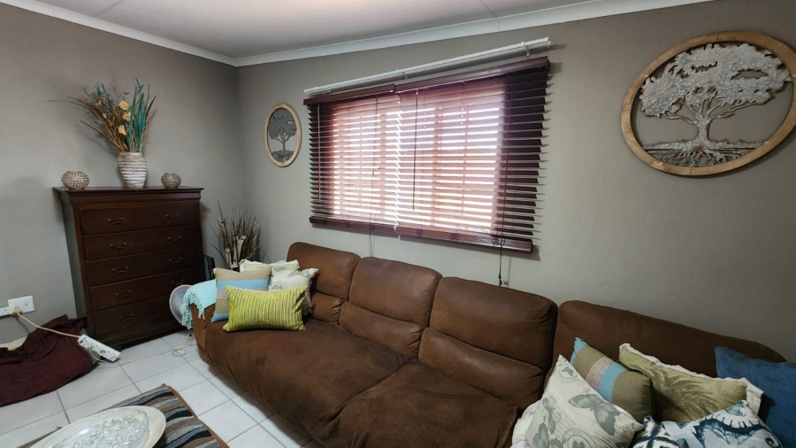 To Let 1 Bedroom Property for Rent in Mnandi Gauteng