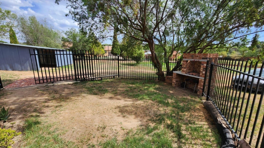 To Let 1 Bedroom Property for Rent in Mnandi Gauteng