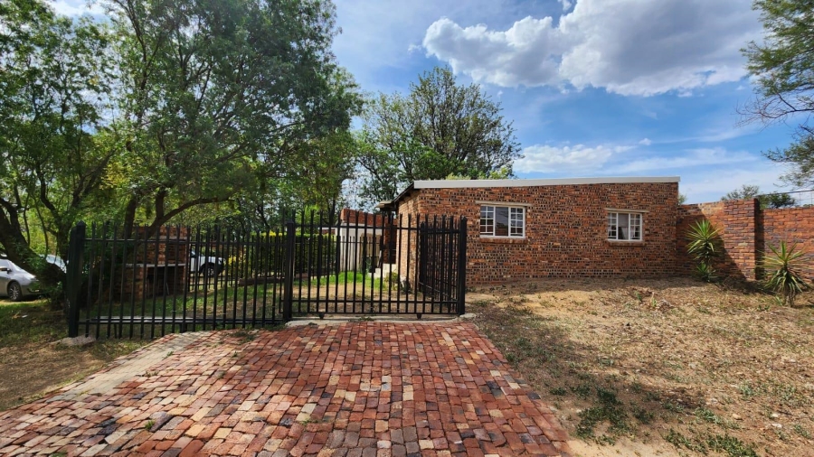 To Let 1 Bedroom Property for Rent in Mnandi Gauteng