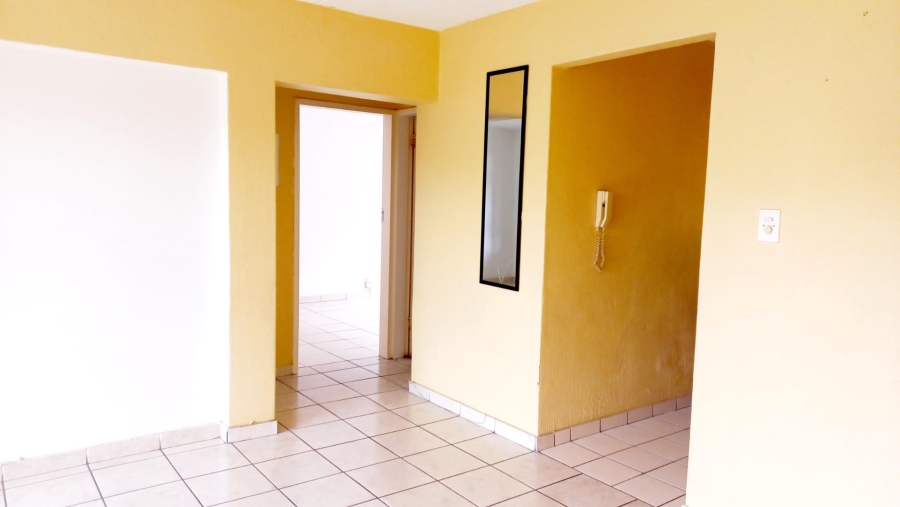 2 Bedroom Property for Sale in Sunninghill Gauteng