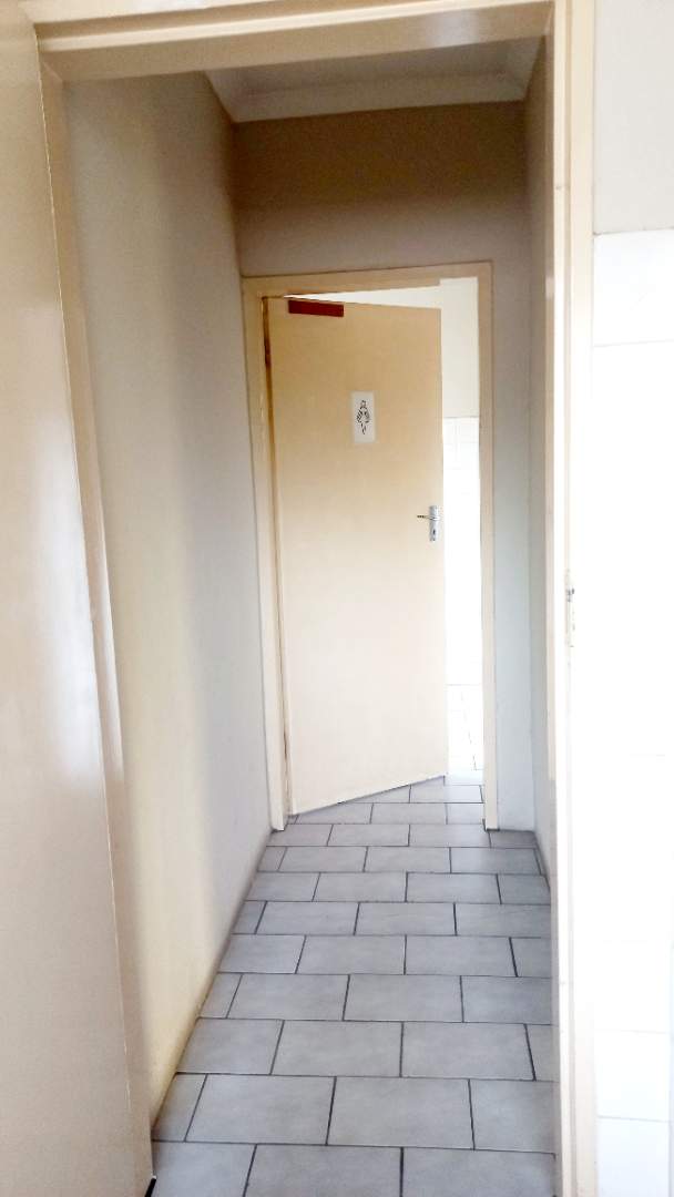 2 Bedroom Property for Sale in Sunninghill Gauteng