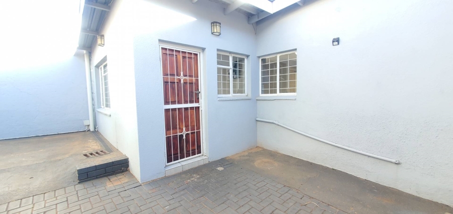 To Let 2 Bedroom Property for Rent in Mindalore Gauteng