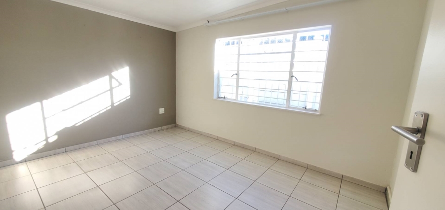 To Let 2 Bedroom Property for Rent in Mindalore Gauteng