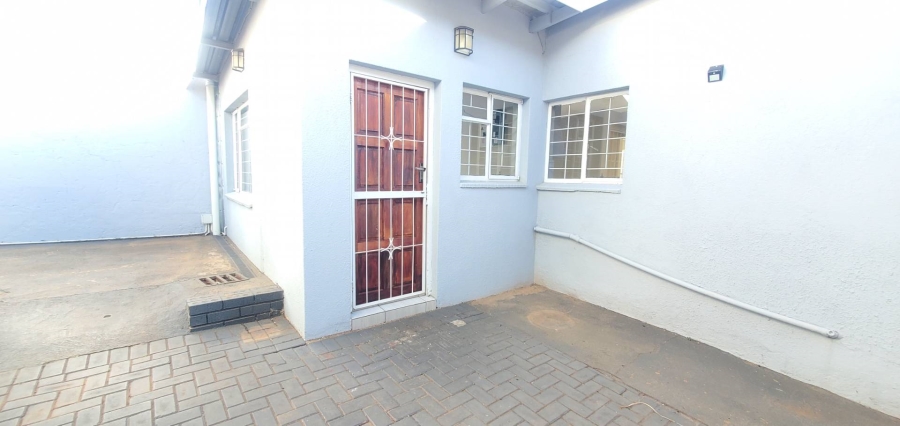 To Let 2 Bedroom Property for Rent in Mindalore Gauteng