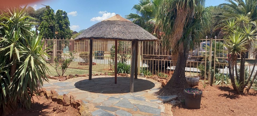 4 Bedroom Property for Sale in Mayberry Park Gauteng