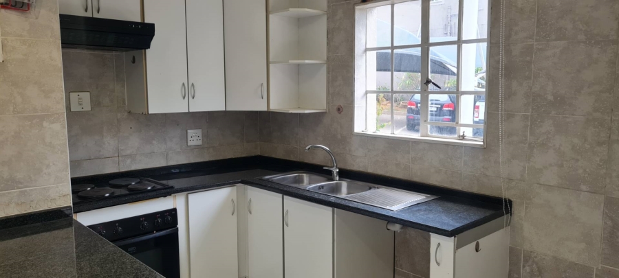 2 Bedroom Property for Sale in Bassonia Rock Gauteng