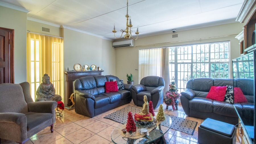 3 Bedroom Property for Sale in Mackenzie Park Gauteng