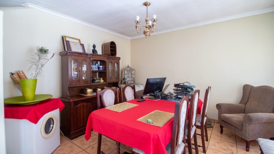 3 Bedroom Property for Sale in Mackenzie Park Gauteng