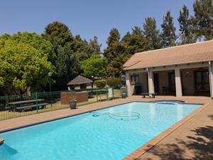 To Let 2 Bedroom Property for Rent in Lonehill Gauteng