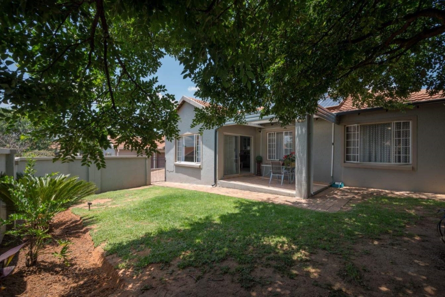 To Let 3 Bedroom Property for Rent in Radiokop Gauteng