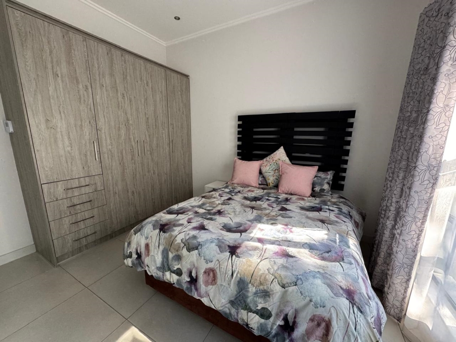 To Let 2 Bedroom Property for Rent in Broadacres Gauteng