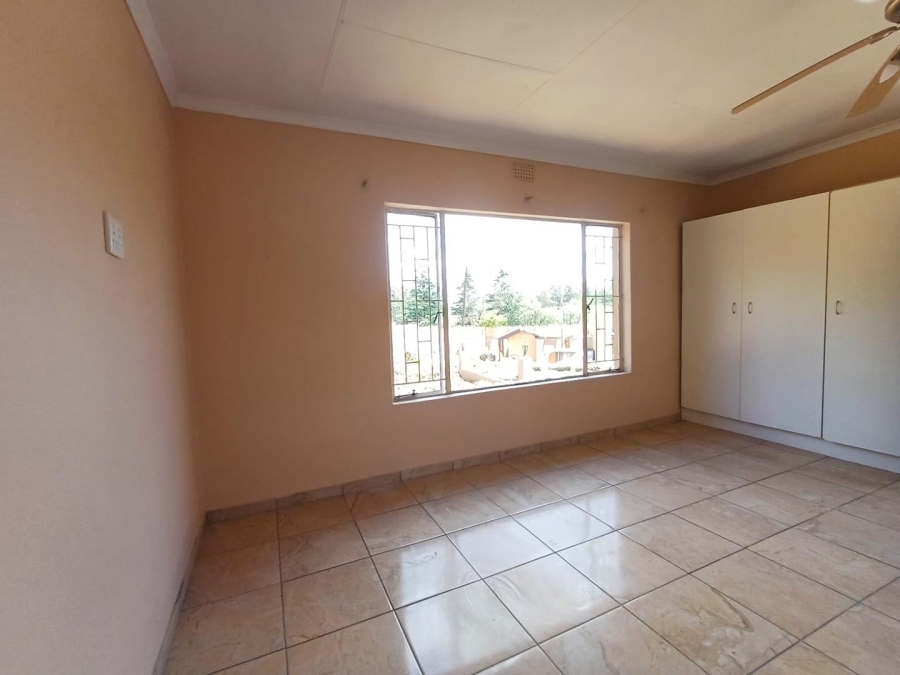 To Let 2 Bedroom Property for Rent in Maraisburg Gauteng