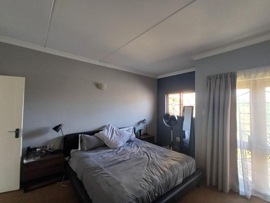 To Let 2 Bedroom Property for Rent in Noordhang Gauteng