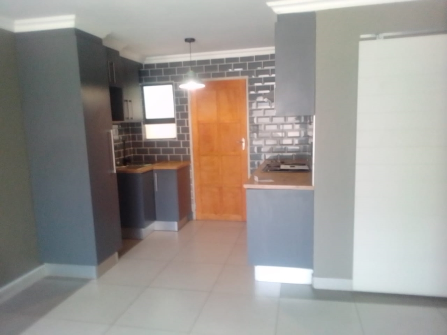 To Let 2 Bedroom Property for Rent in Silverton Gauteng