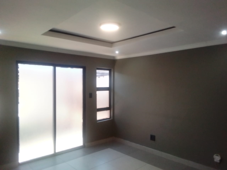 To Let 2 Bedroom Property for Rent in Silverton Gauteng