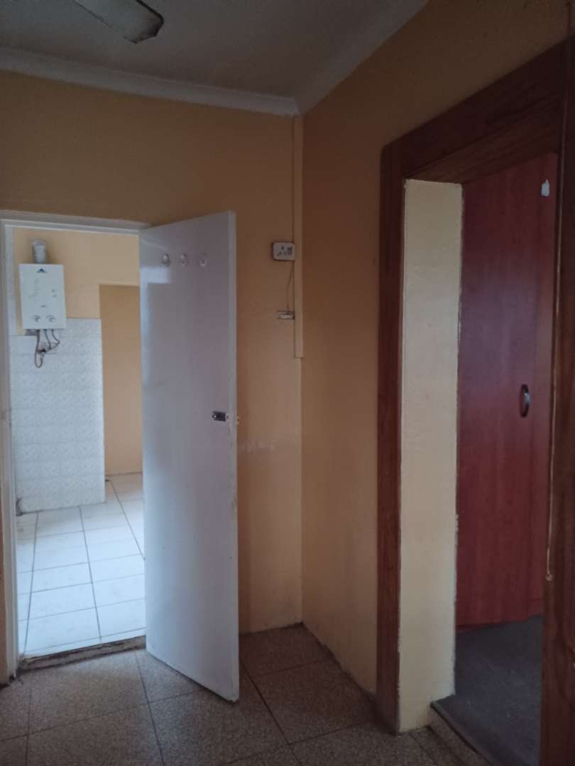 To Let 1 Bedroom Property for Rent in Silverton Ext 11 Gauteng