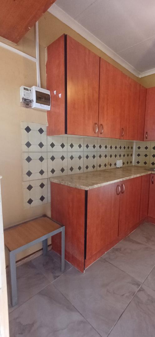 To Let 1 Bedroom Property for Rent in Silverton Ext 11 Gauteng