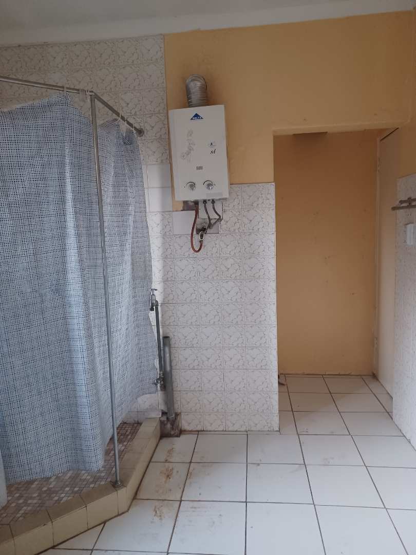 To Let 1 Bedroom Property for Rent in Silverton Ext 11 Gauteng