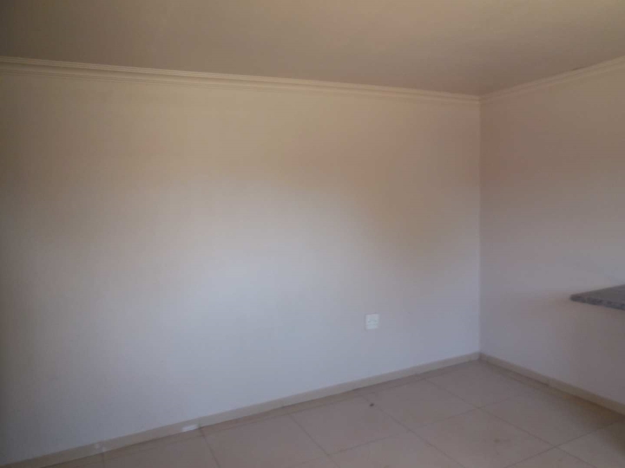 To Let 1 Bedroom Property for Rent in East Lynne Gauteng