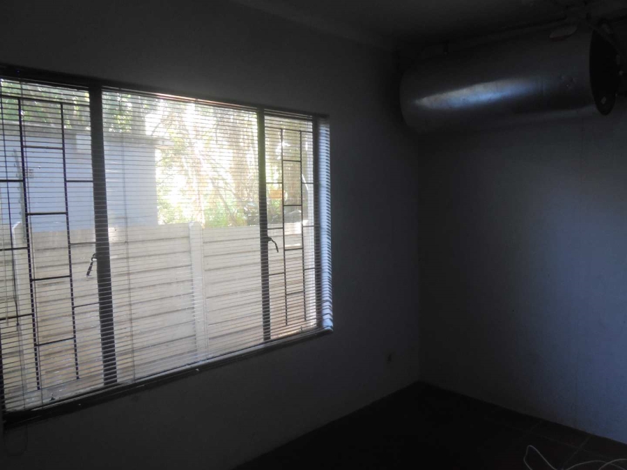 To Let 2 Bedroom Property for Rent in Silverton Gauteng