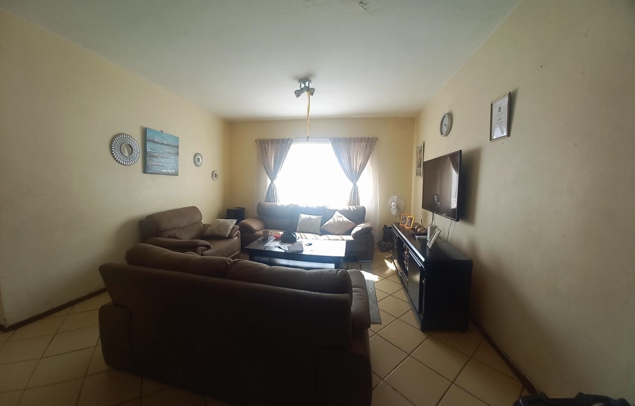 2 Bedroom Property for Sale in Kempton Park Central Gauteng