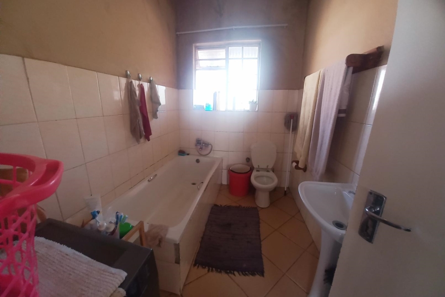 2 Bedroom Property for Sale in Kempton Park Central Gauteng