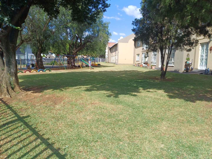 3 Bedroom Property for Sale in Verwoerdpark Gauteng