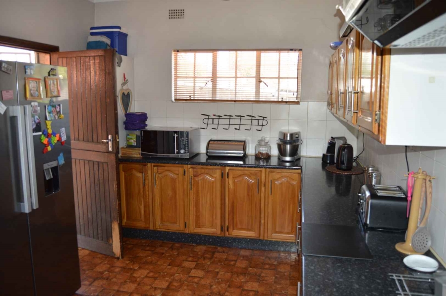 3 Bedroom Property for Sale in Verwoerdpark Gauteng