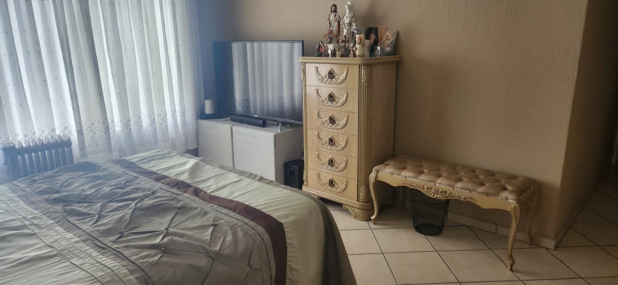 3 Bedroom Property for Sale in Tulisa Park Gauteng