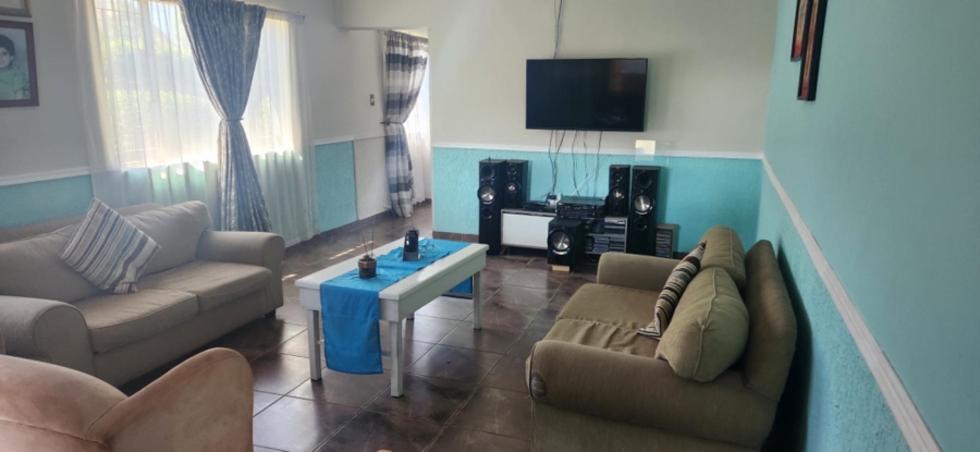 3 Bedroom Property for Sale in General Albertspark Gauteng