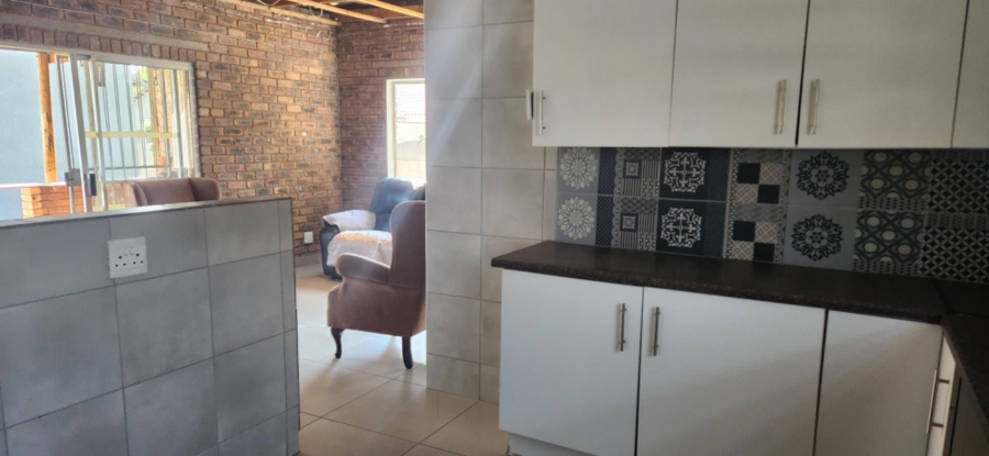 3 Bedroom Property for Sale in General Albertspark Gauteng