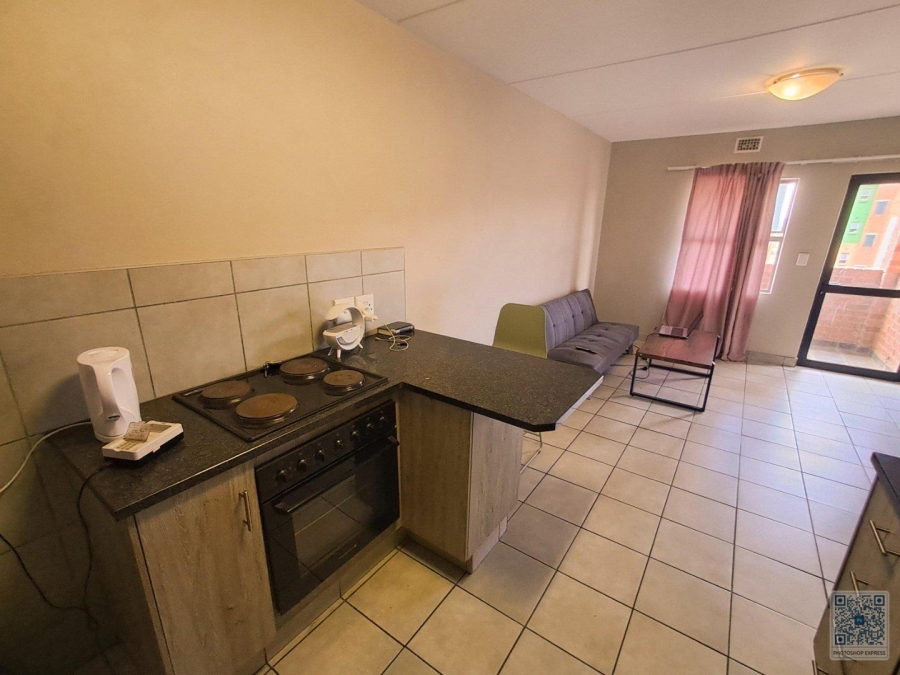 2 Bedroom Property for Sale in Heuweloord Gauteng