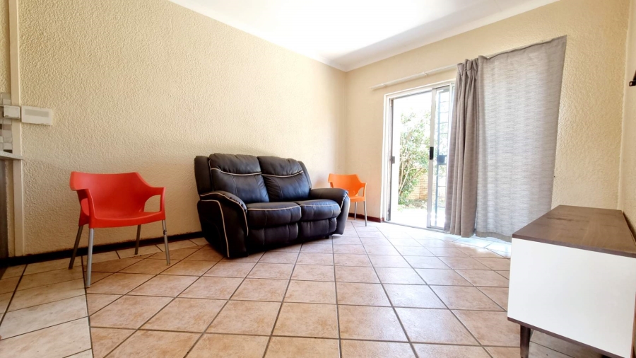 2 Bedroom Property for Sale in Equestria Gauteng